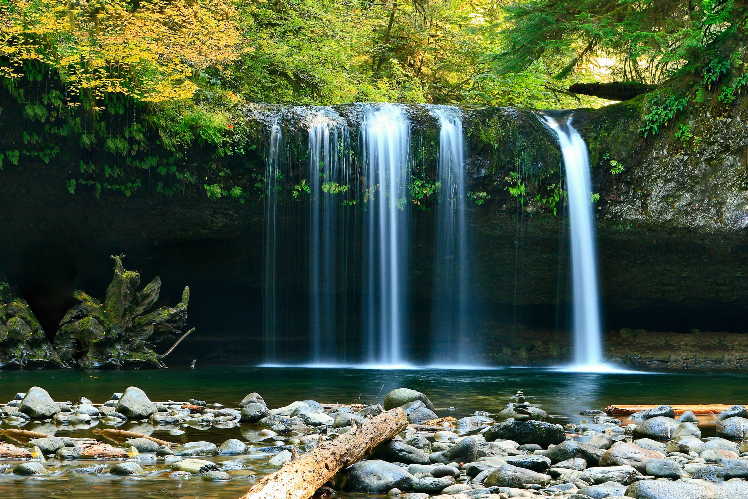 Lata Medang Waterfall Hike